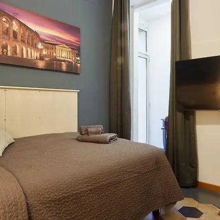 Casa All'universita Di - Apartamento